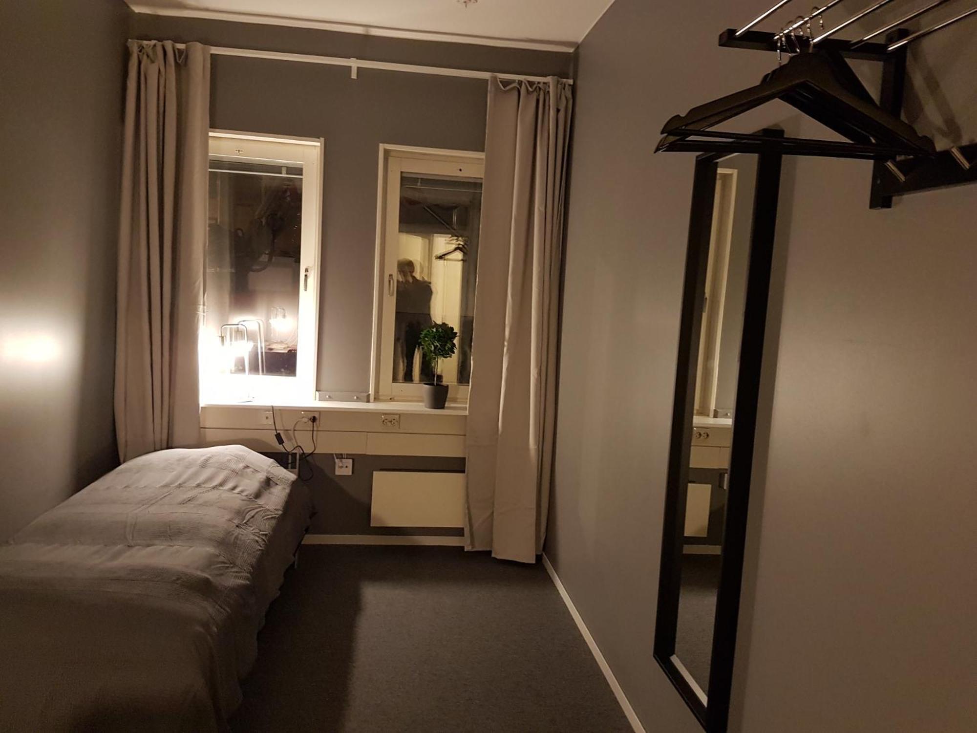 Vandrarhem Uppsala - Portalgatan エクステリア 写真