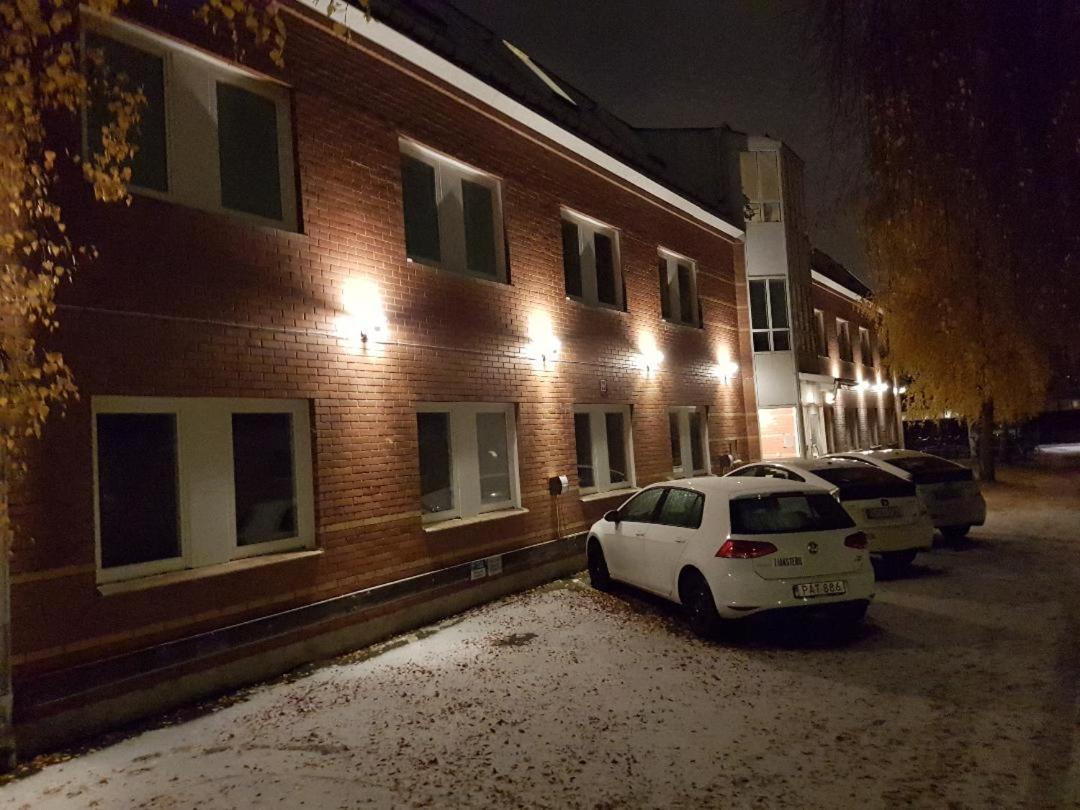 Vandrarhem Uppsala - Portalgatan エクステリア 写真
